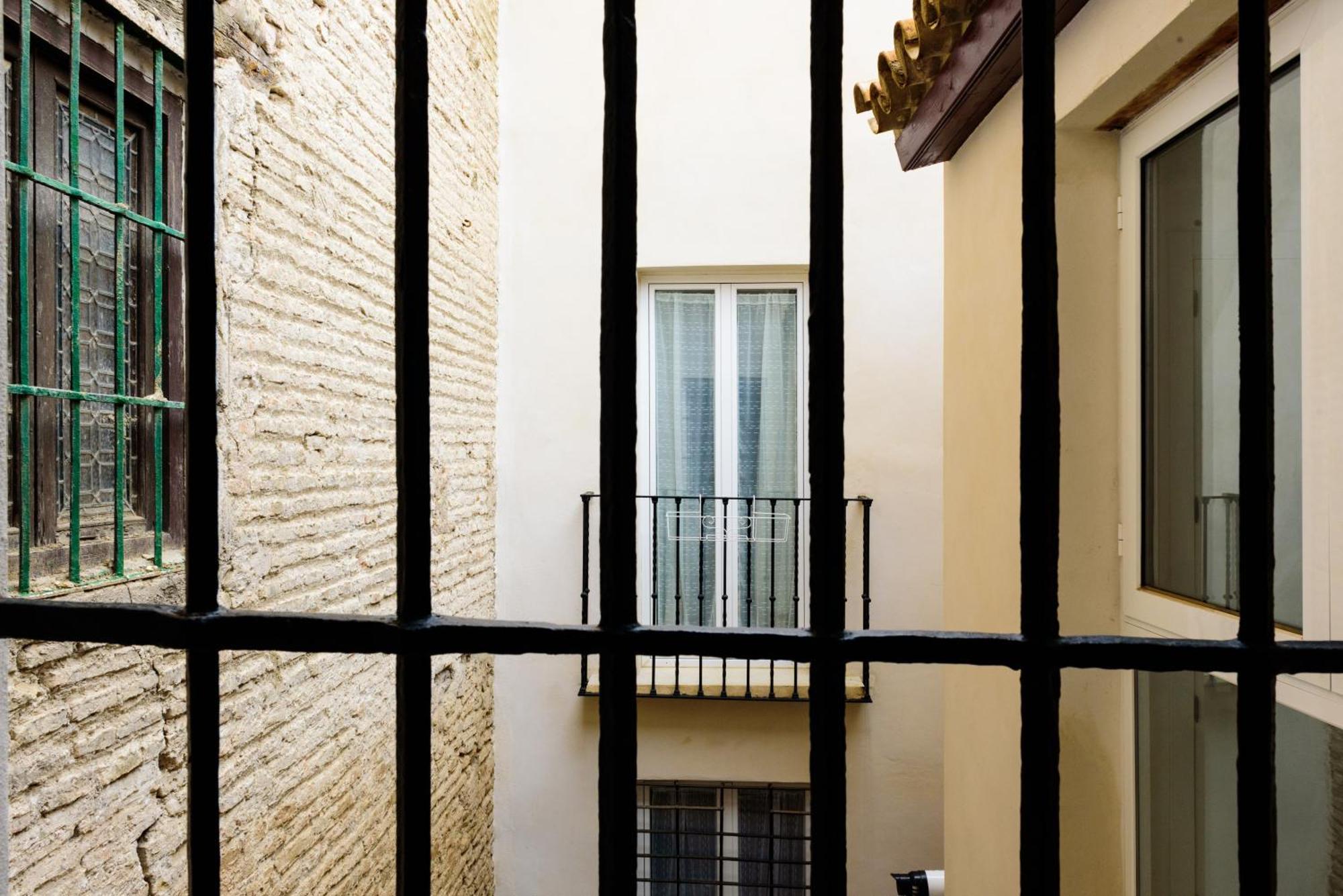 Casa De Los Venerables Sevilla Exterior foto